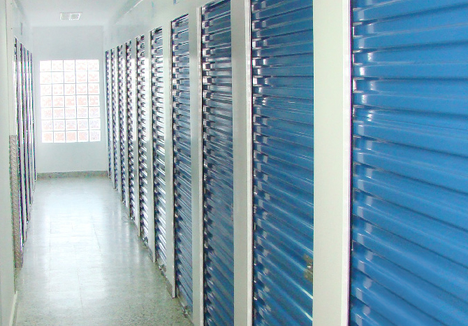Alquiler de boxes en Villa Martelli - Vista exterior de BlueBox Storage